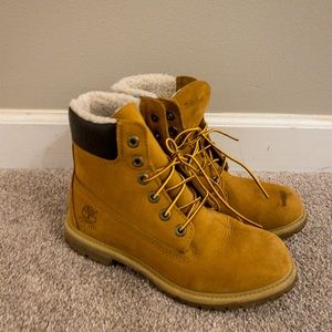 Women’s Timberland waterproof 6 inch ankle boot